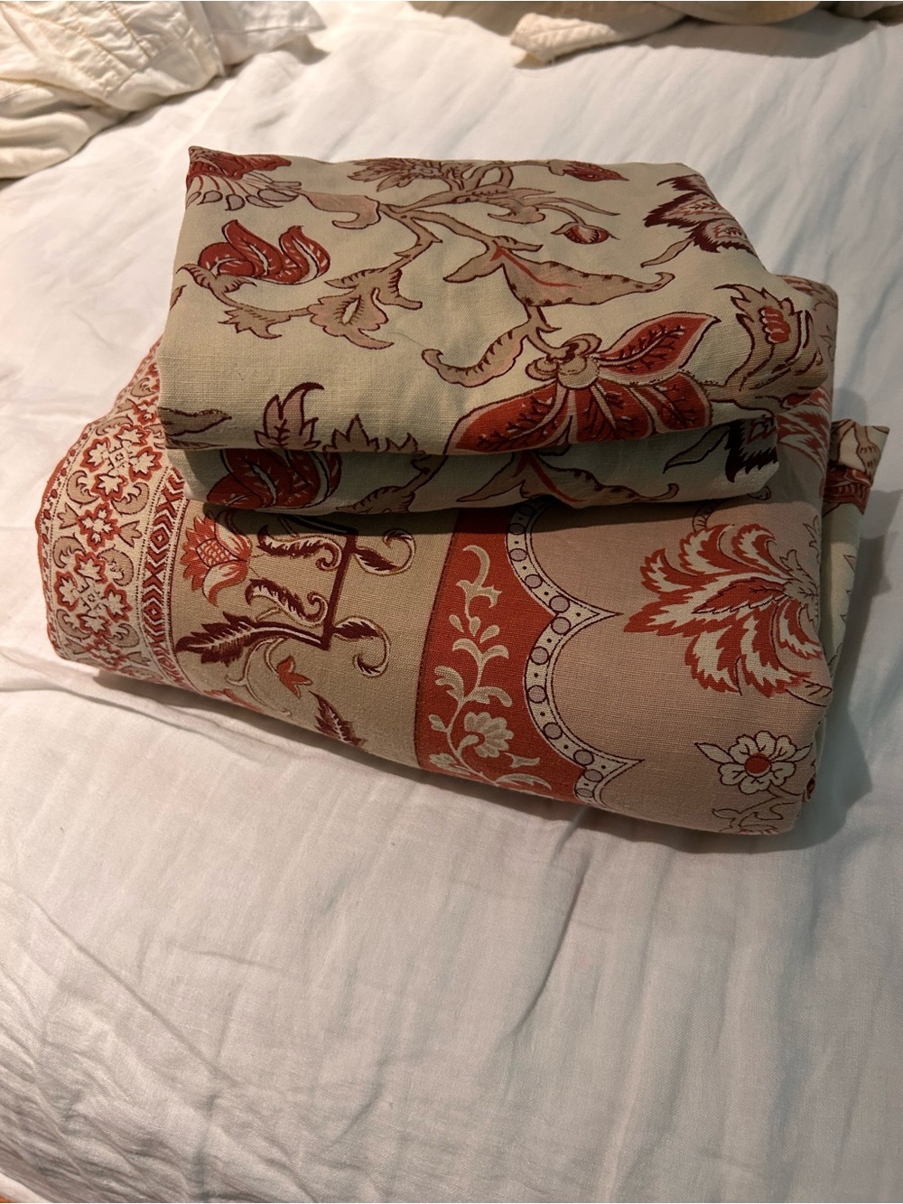Like-New Pottery Barn Tascha Palampore Duvet Set Full/Queen 2 Standard Shams - Picture 6 of 7